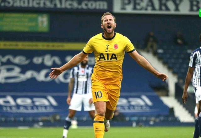 体育欧冠F组：C罗双响 曼联客场2-2战平亚特兰大